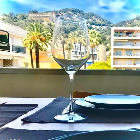Near & Restaurants Διαμέρισμα